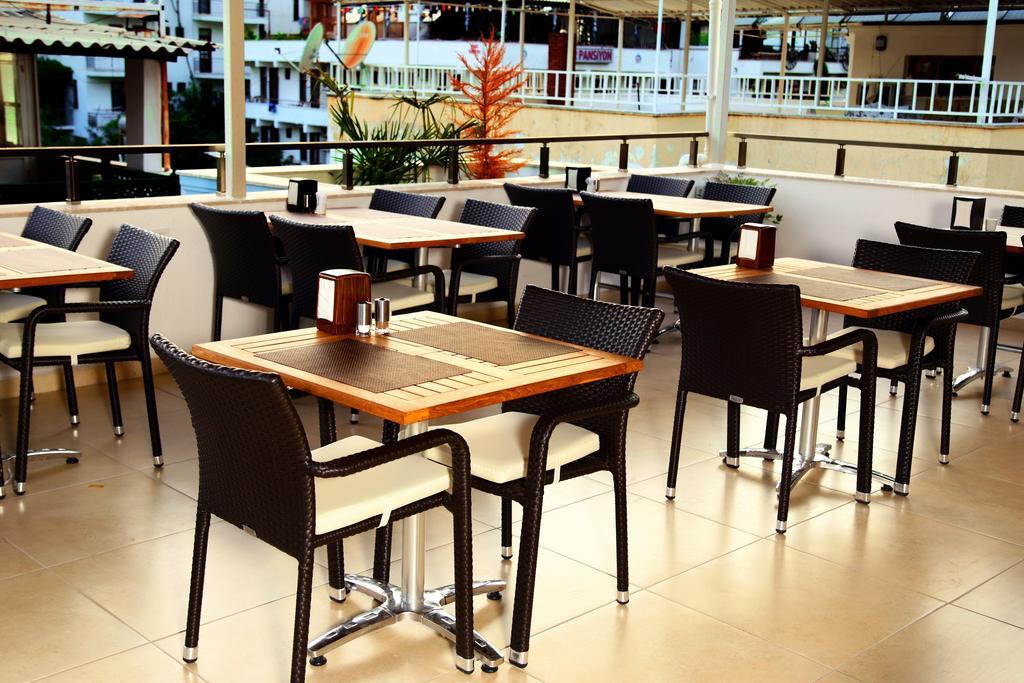 Hotel Hermes Kas Bagian luar foto
